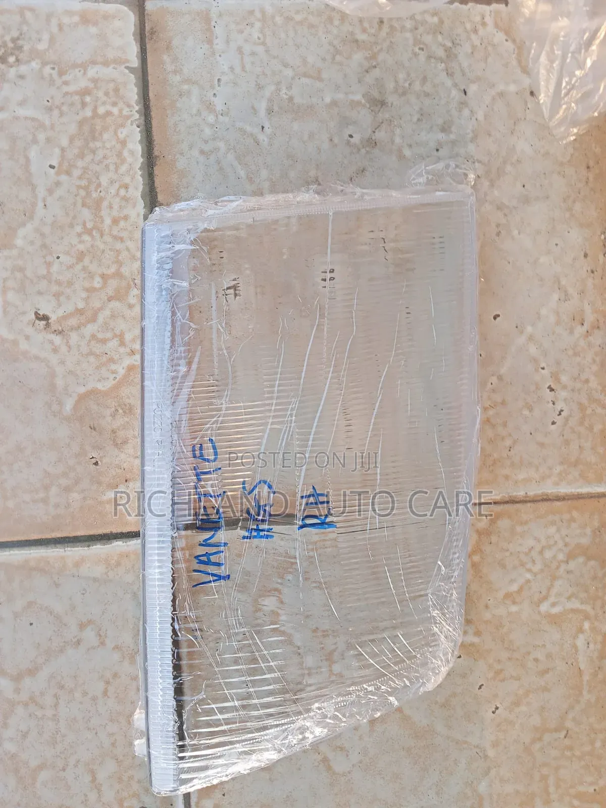 Headlights Lens Nissan Vanette/Mazda Bongo