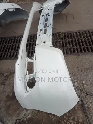 Noah Esquire 2014 Front Bumper
