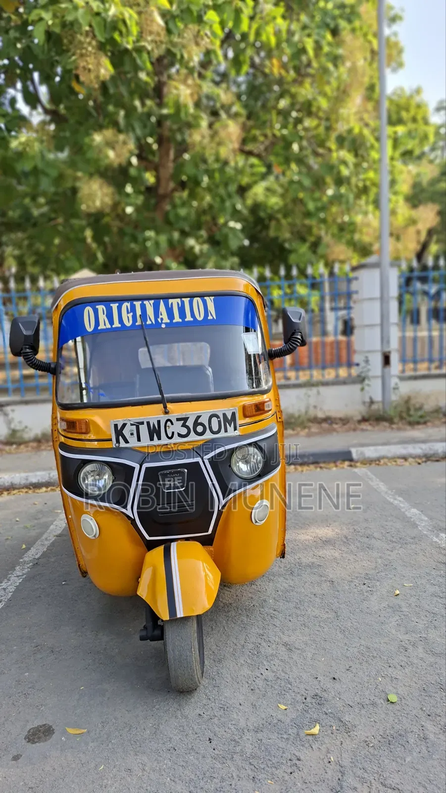 Bajaj RE 2024 Yellow