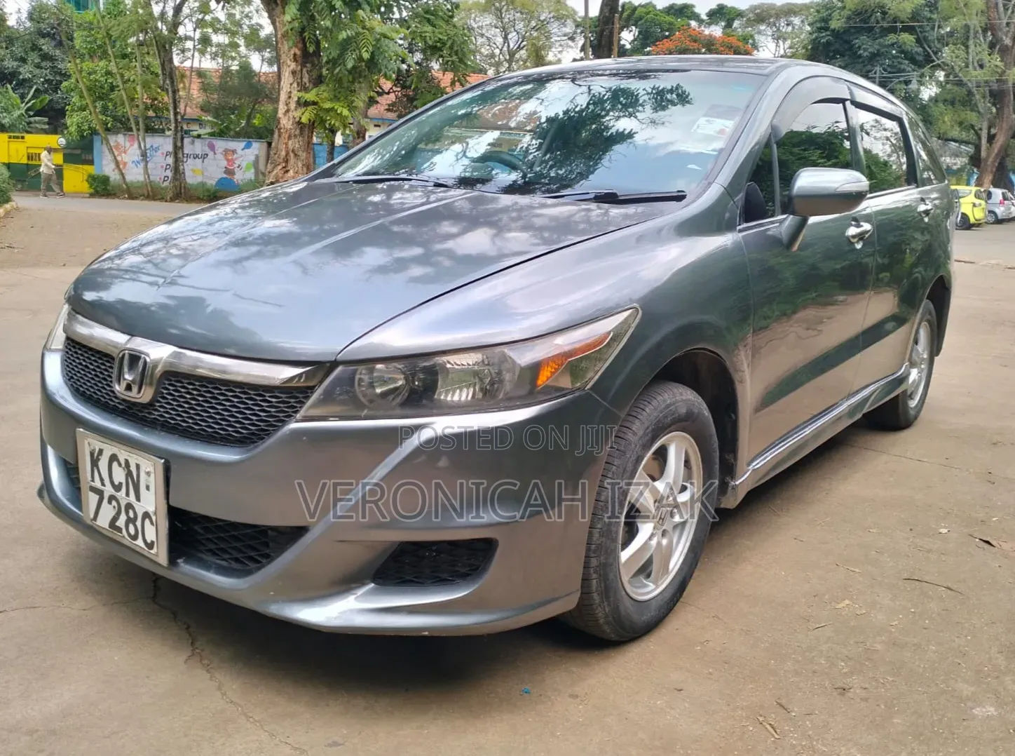 Honda Stream 2010 Gray