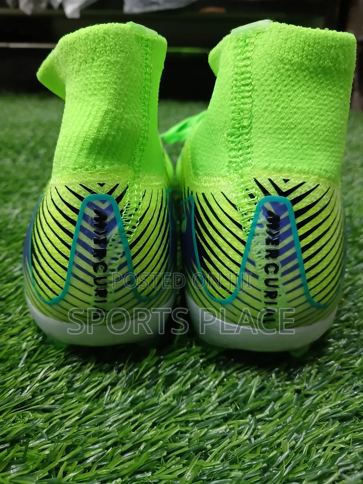 Superfly 10 Volt Edition Kids Football Boots