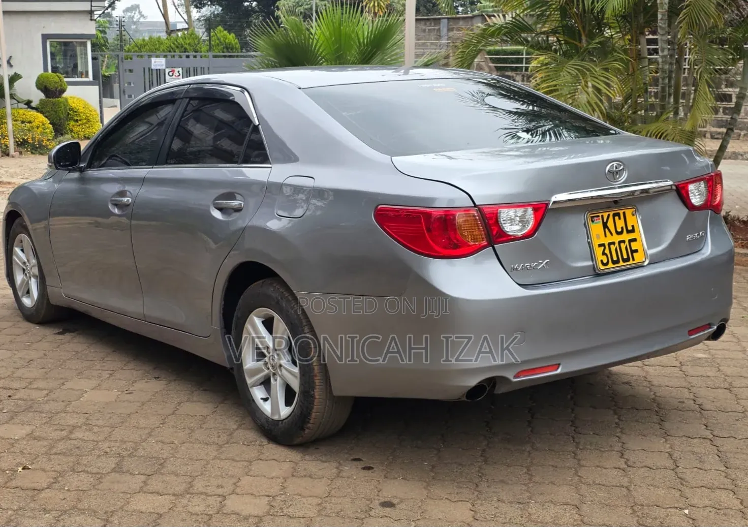 Toyota Mark X 2010 Silver