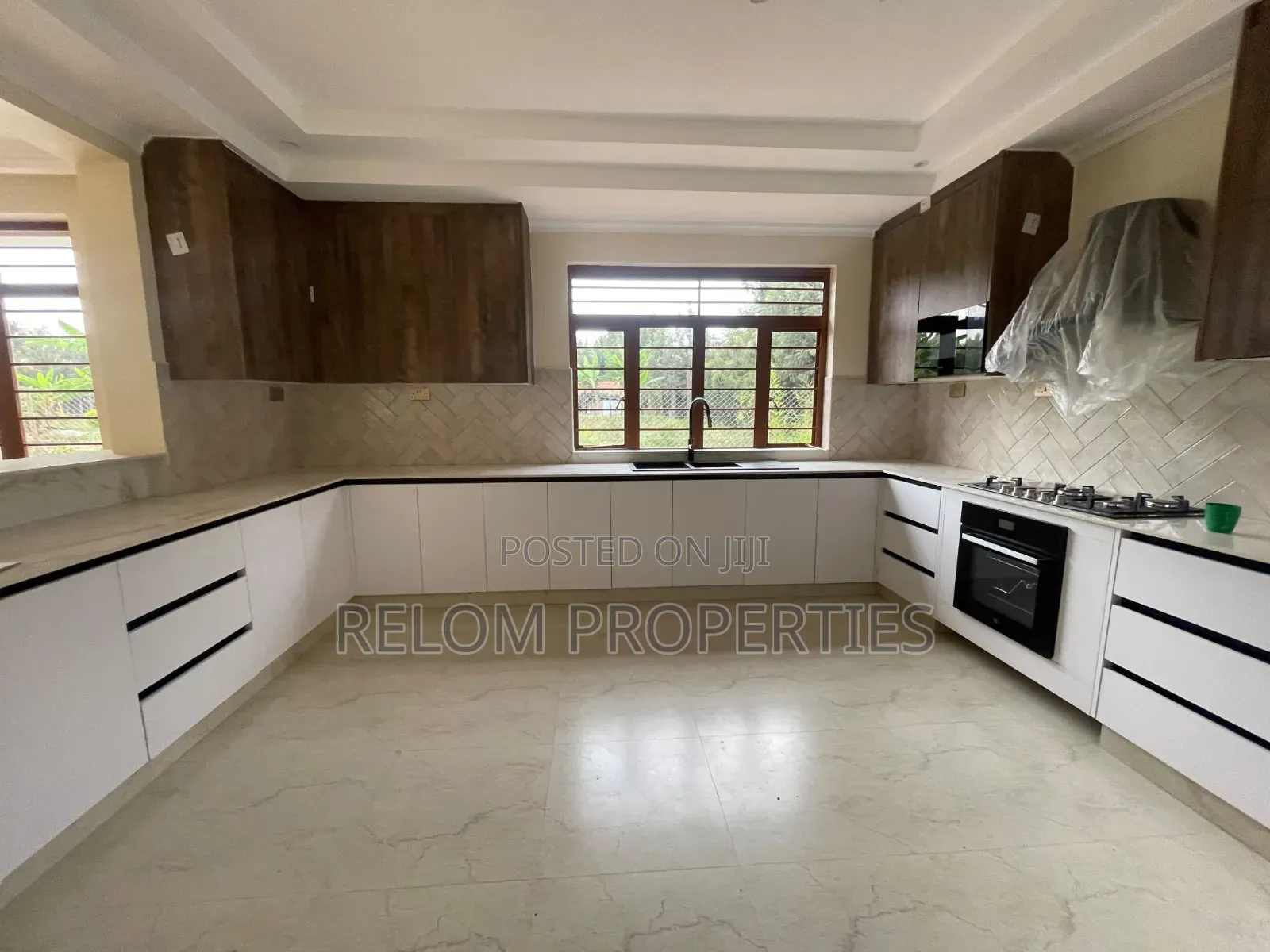 4bdrm Maisonette in Karen for rent