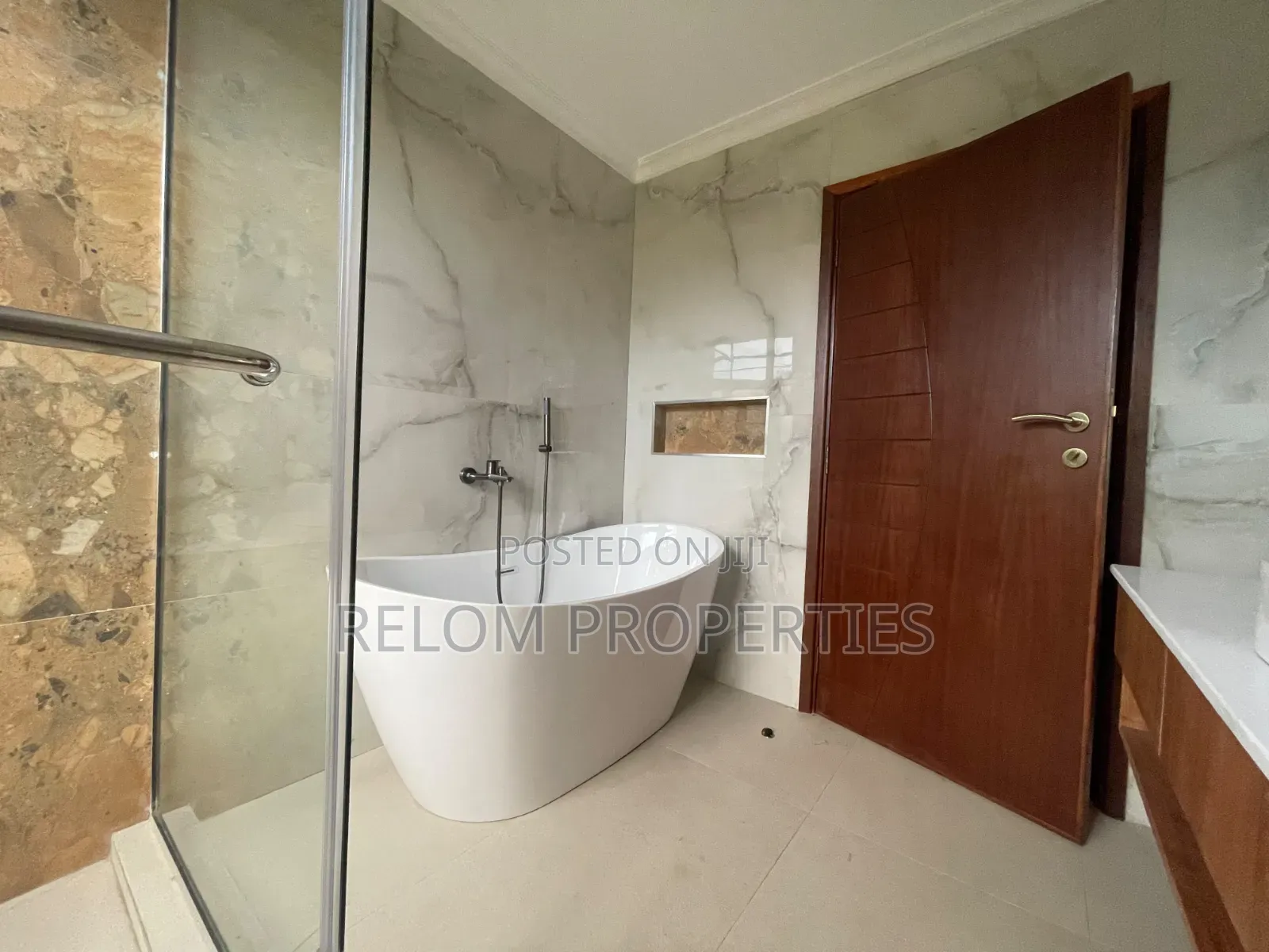 4bdrm Maisonette in Karen for rent