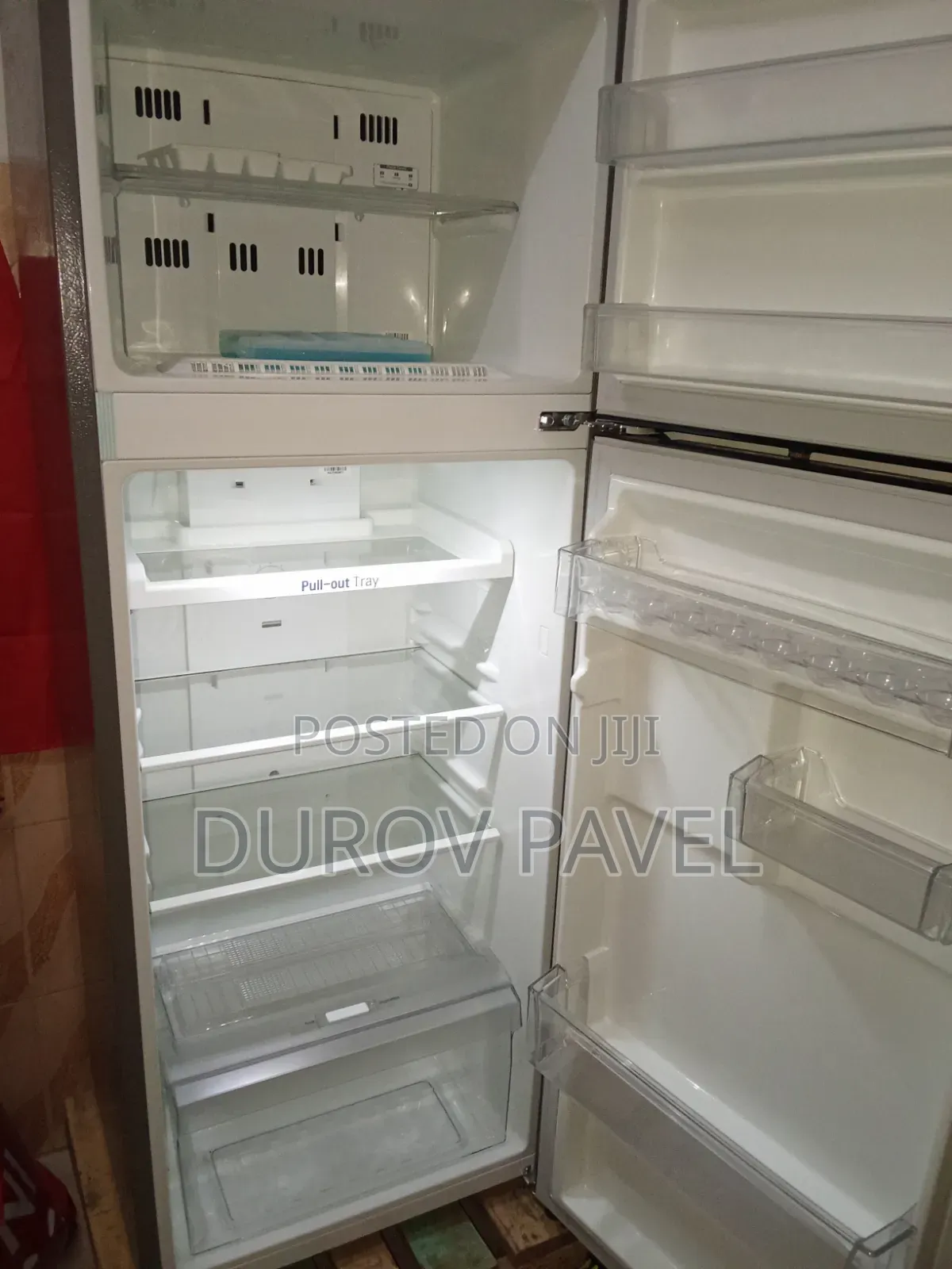 LG GN-B222SQBB With a Smart Inverter Compressor