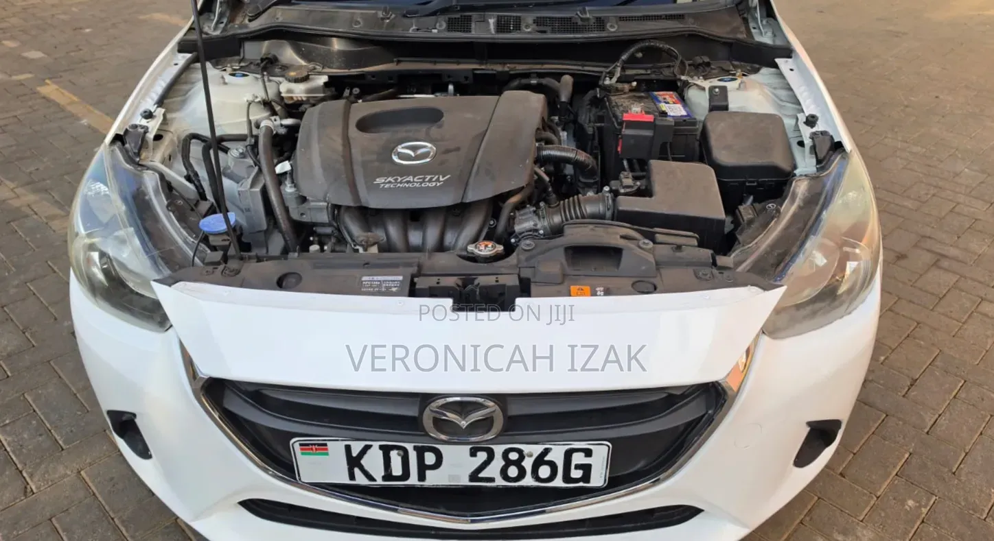 Mazda Demio 2017 White