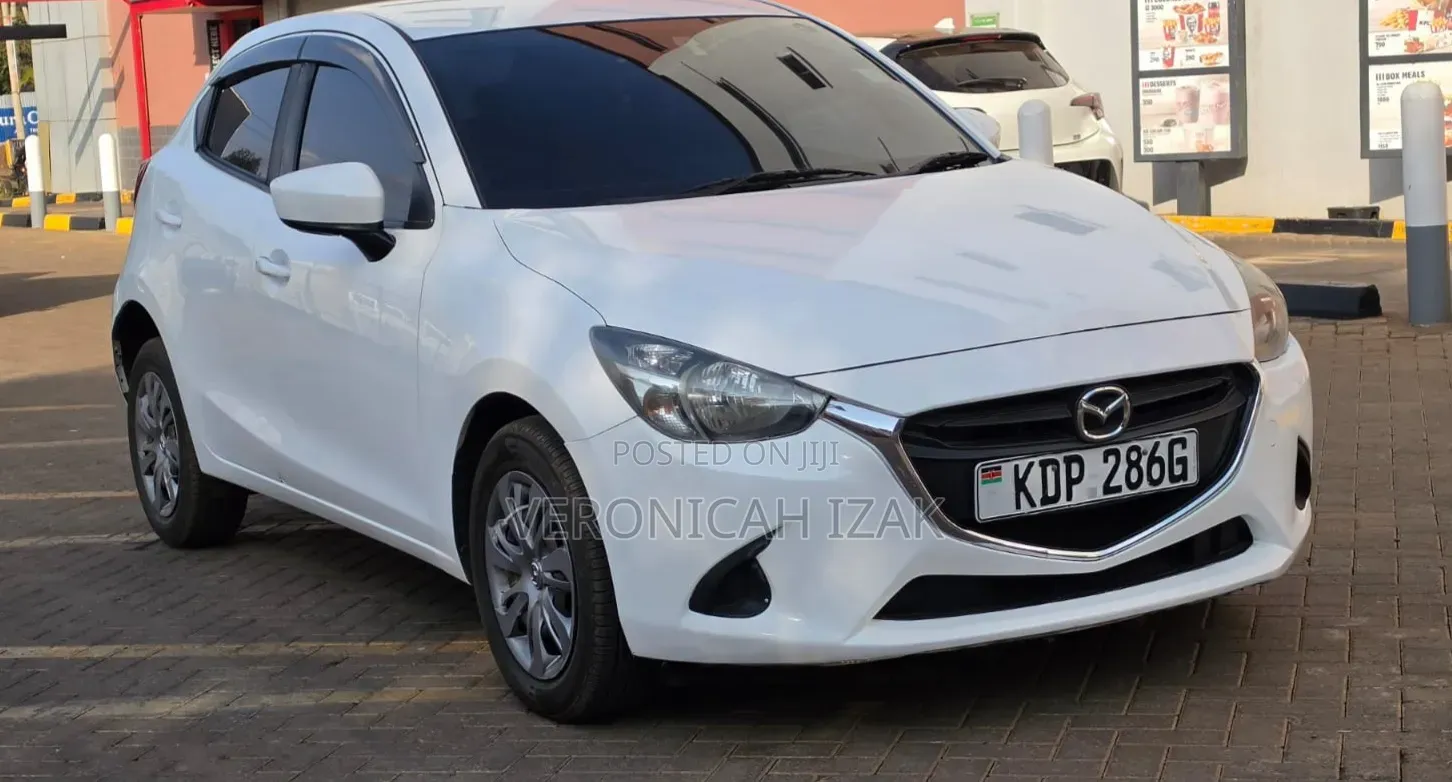 Mazda Demio 2017 White