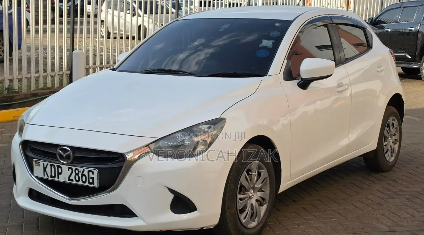 Mazda Demio 2017 White