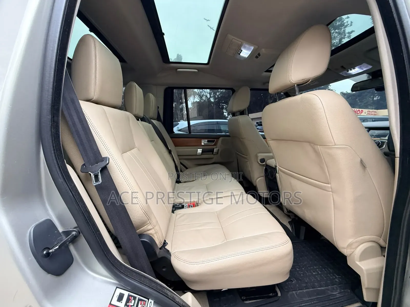 Land Rover Discovery 2015 Silver