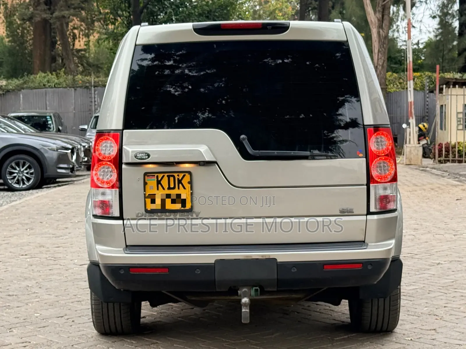 Land Rover Discovery 2015 Silver