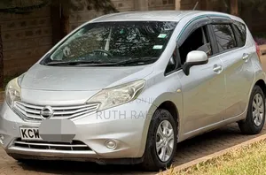 Nissan Note 2012 Silver