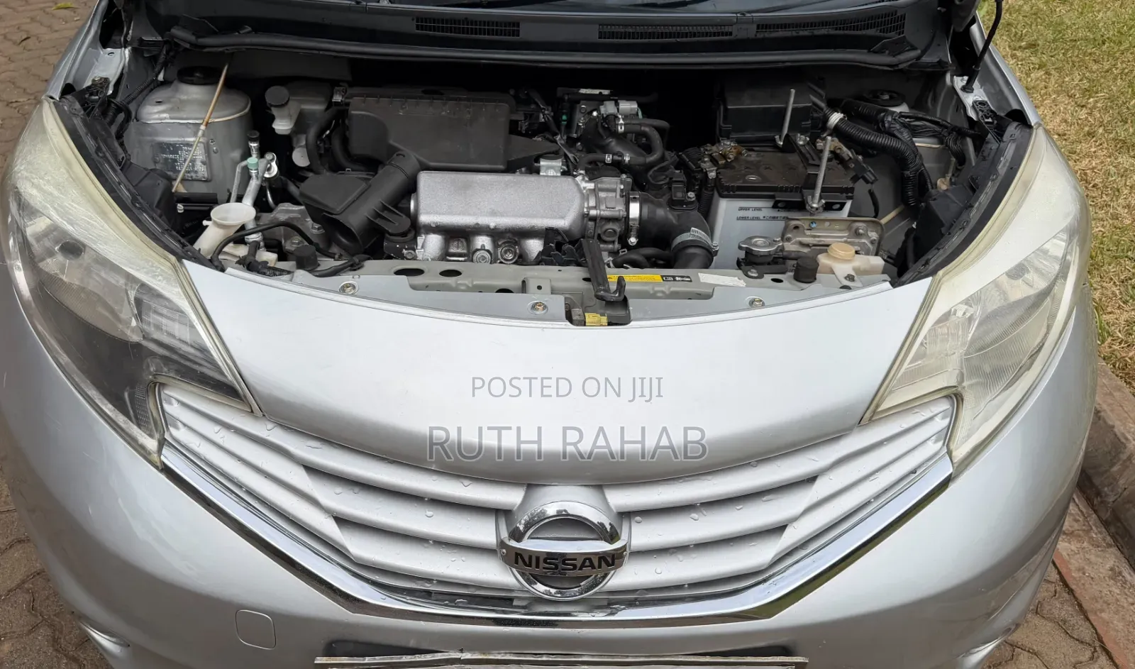 Nissan Note 2012 Silver