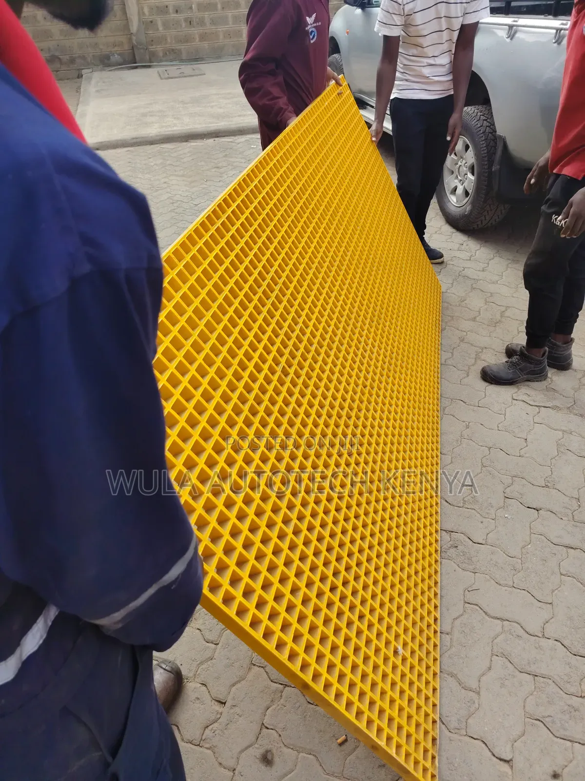 High Strength to Weight Ratio Heavy Duty Carwash Floor Matt Sunshine