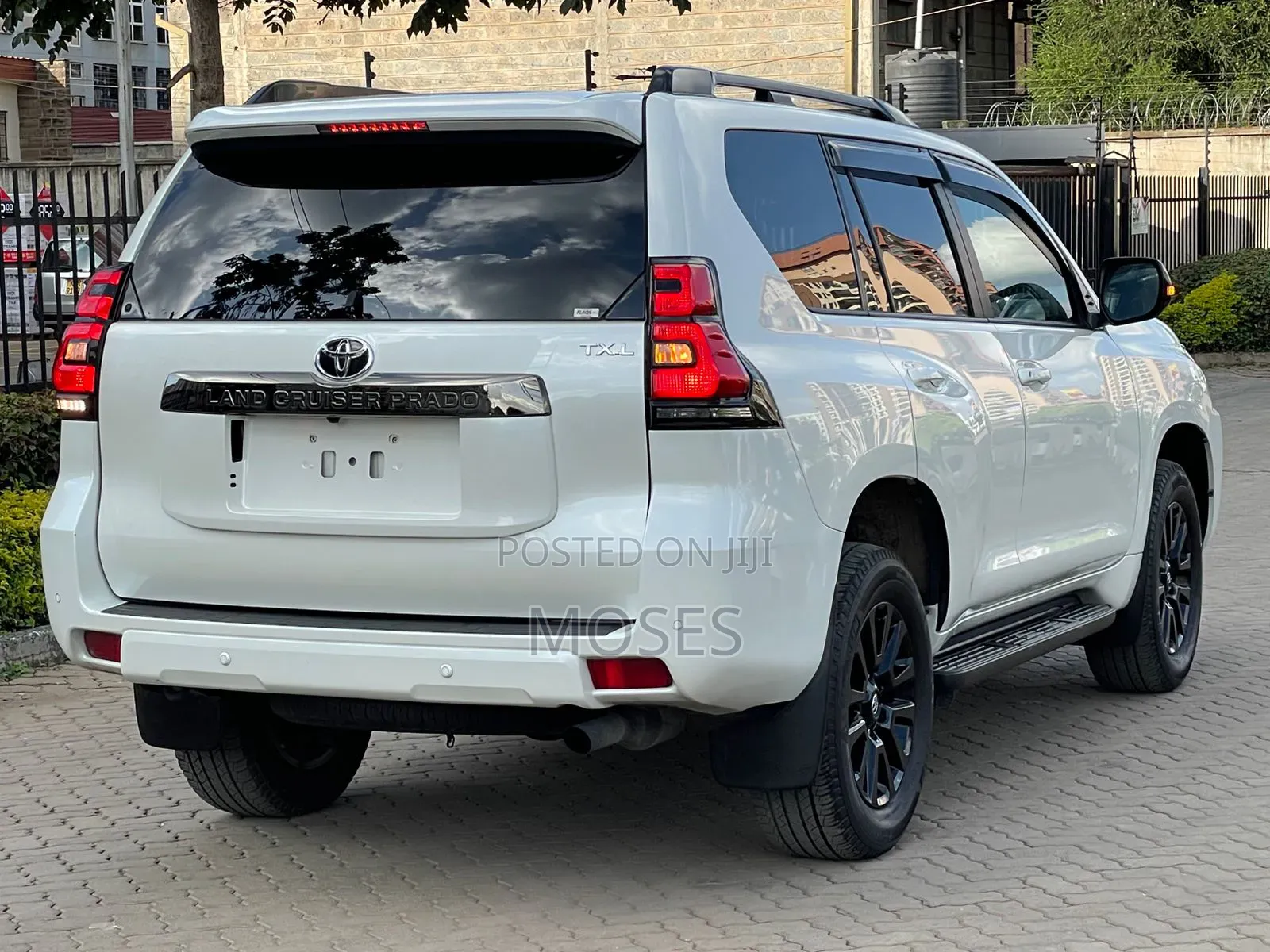 Toyota Land Cruiser Prado 2020 White