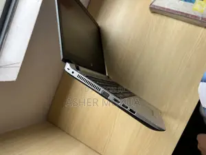 Laptop HP ProBook 450 G3 8GB Intel Core i3 SSD 512GB
