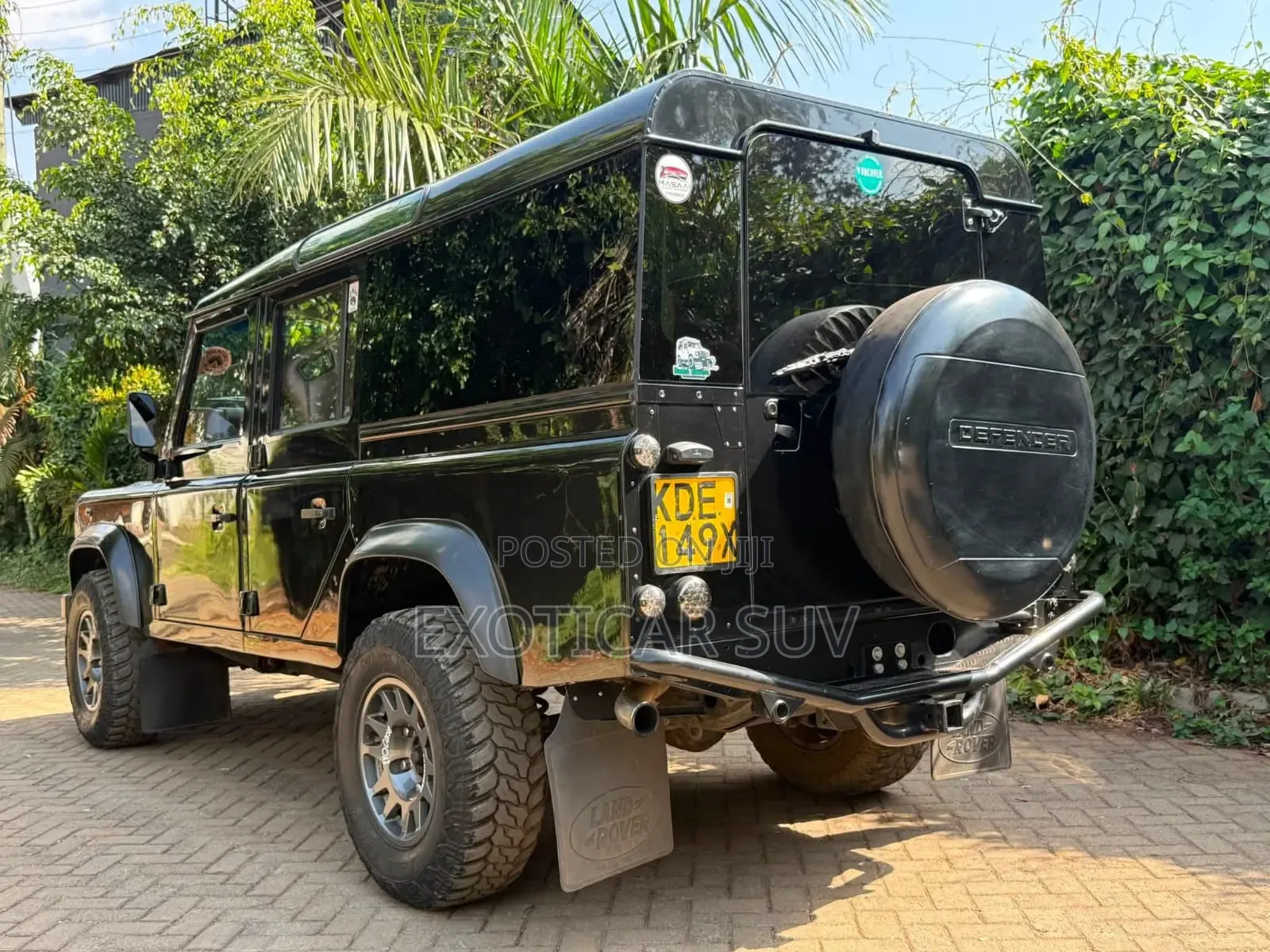 Land Rover Defender 2010 Black