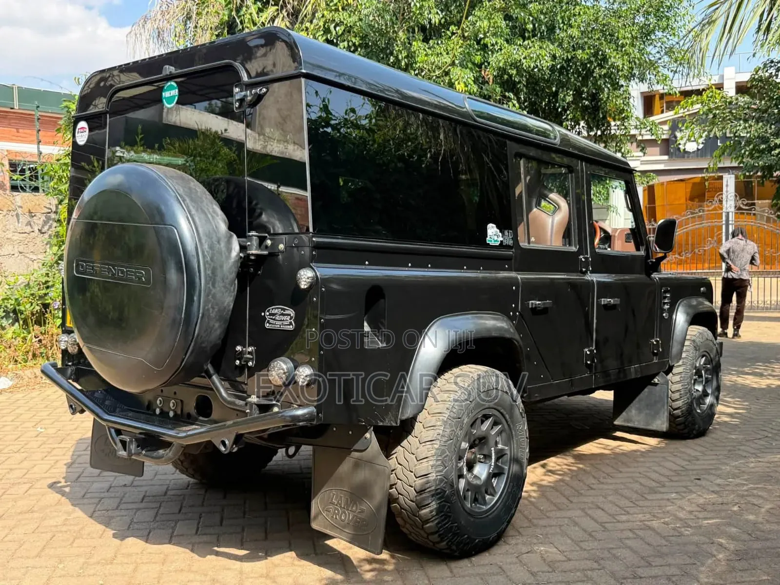 Land Rover Defender 2010 Black