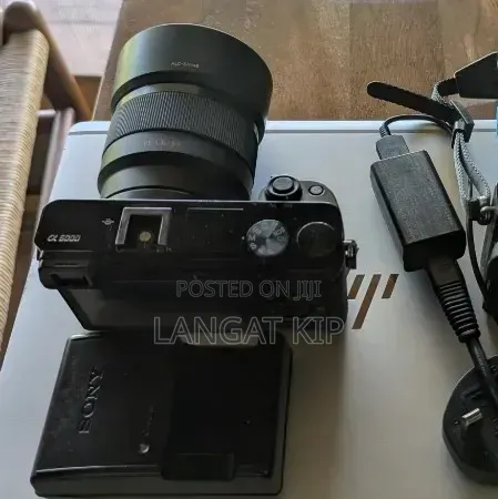 SONY A6000 Mirrorless Camera With 19mm 55-210mm
