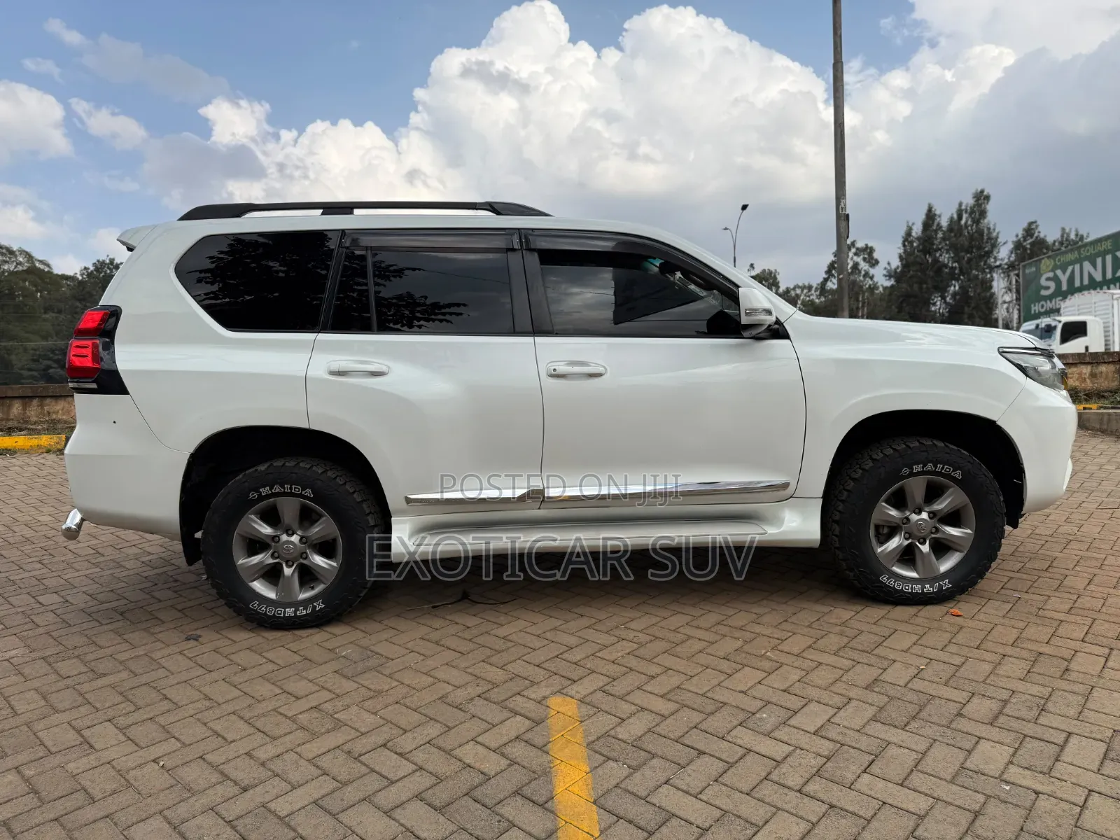 Toyota Land Cruiser Prado 2.7 i 2010 White