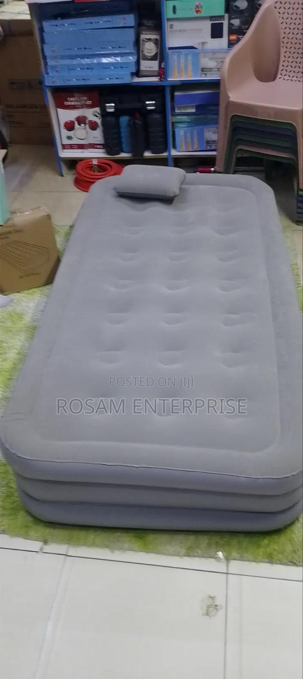 Inflatable Air Mattress 3 by 6 - thumbnail 2
