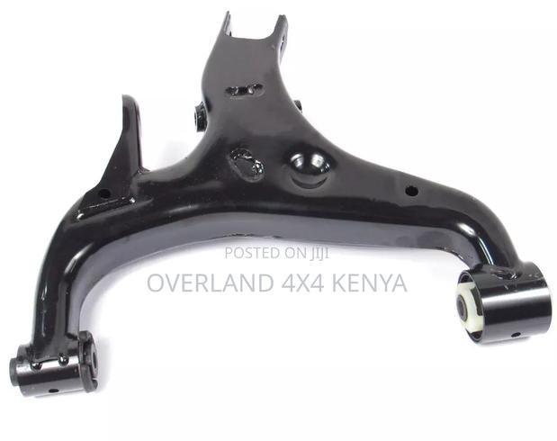 Right-Hand Lower Rear Suspension Arm - Discovery 3/4