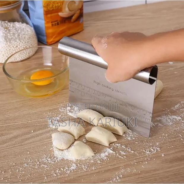 15cm Stainless Steel Dough Cutter/ Scrapper _ Gale