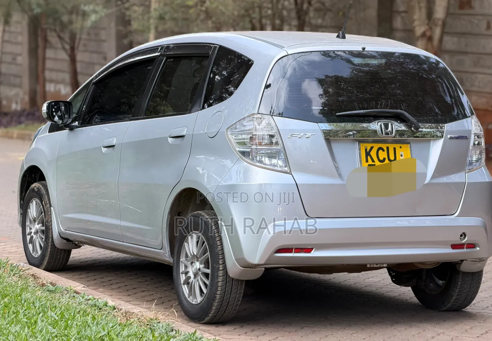 Honda Fit 2012 Silver