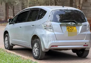 Honda Fit 2012 Silver