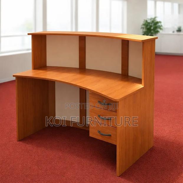 Reception Desk; 1.6 Meters Curved Front Office Reception Desk - thumbnail 3