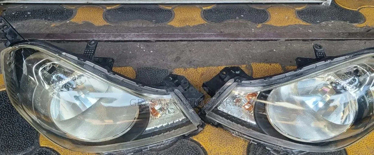 Nissa AD Headlight