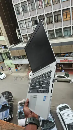Laptop HP EliteBook 840 G6 8GB Intel Core i7 SSD 256GB