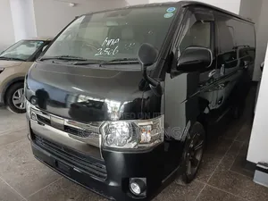 Toyota HiAce 2019 Black