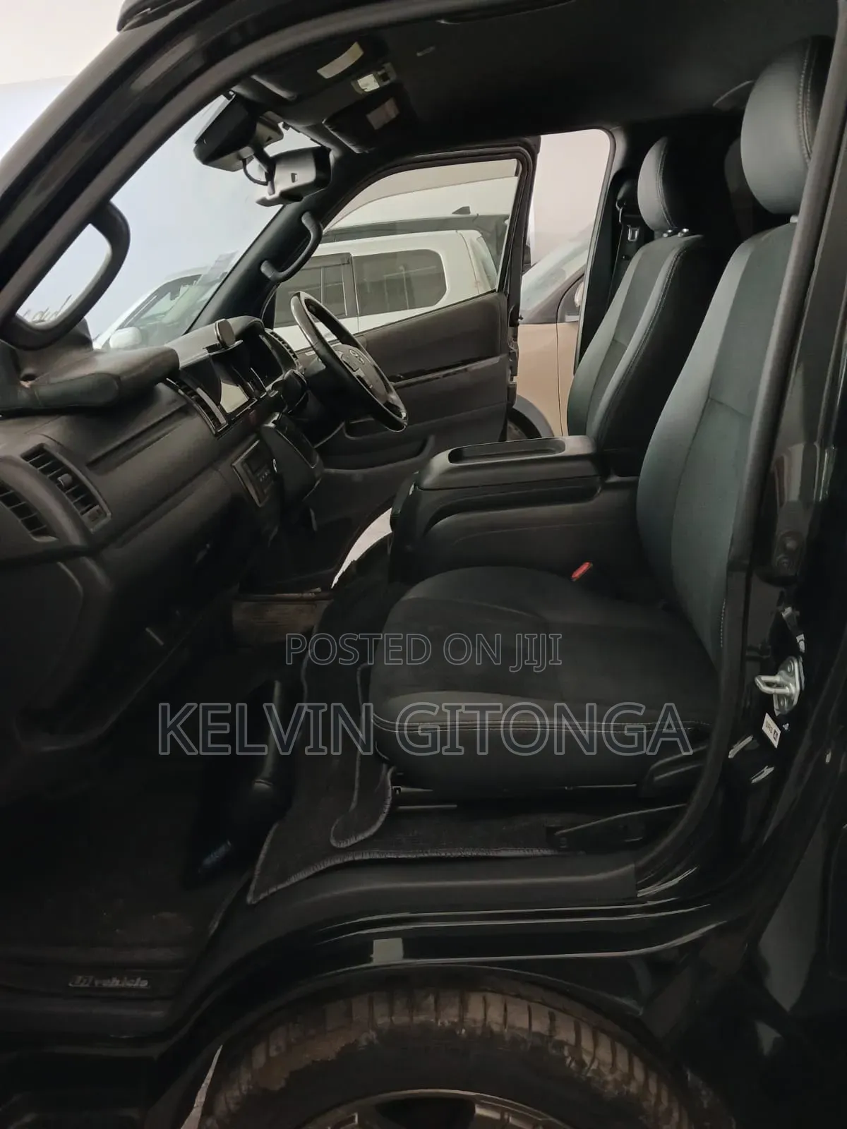 Toyota HiAce 2019 Black