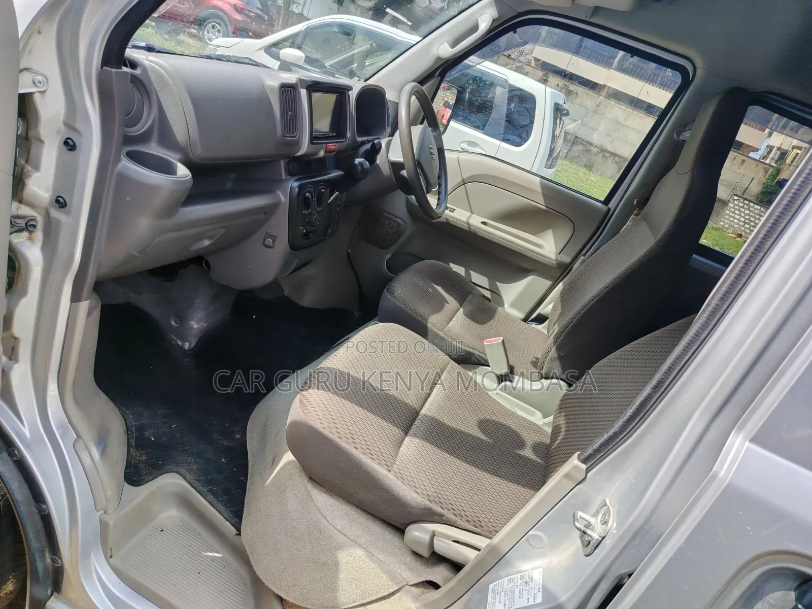 Toyota Tank 2019 White