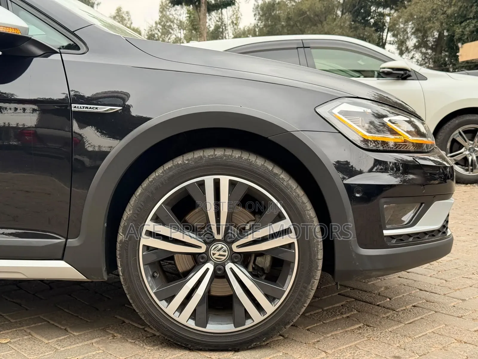 Volkswagen Golf Alltrack 2019 Black