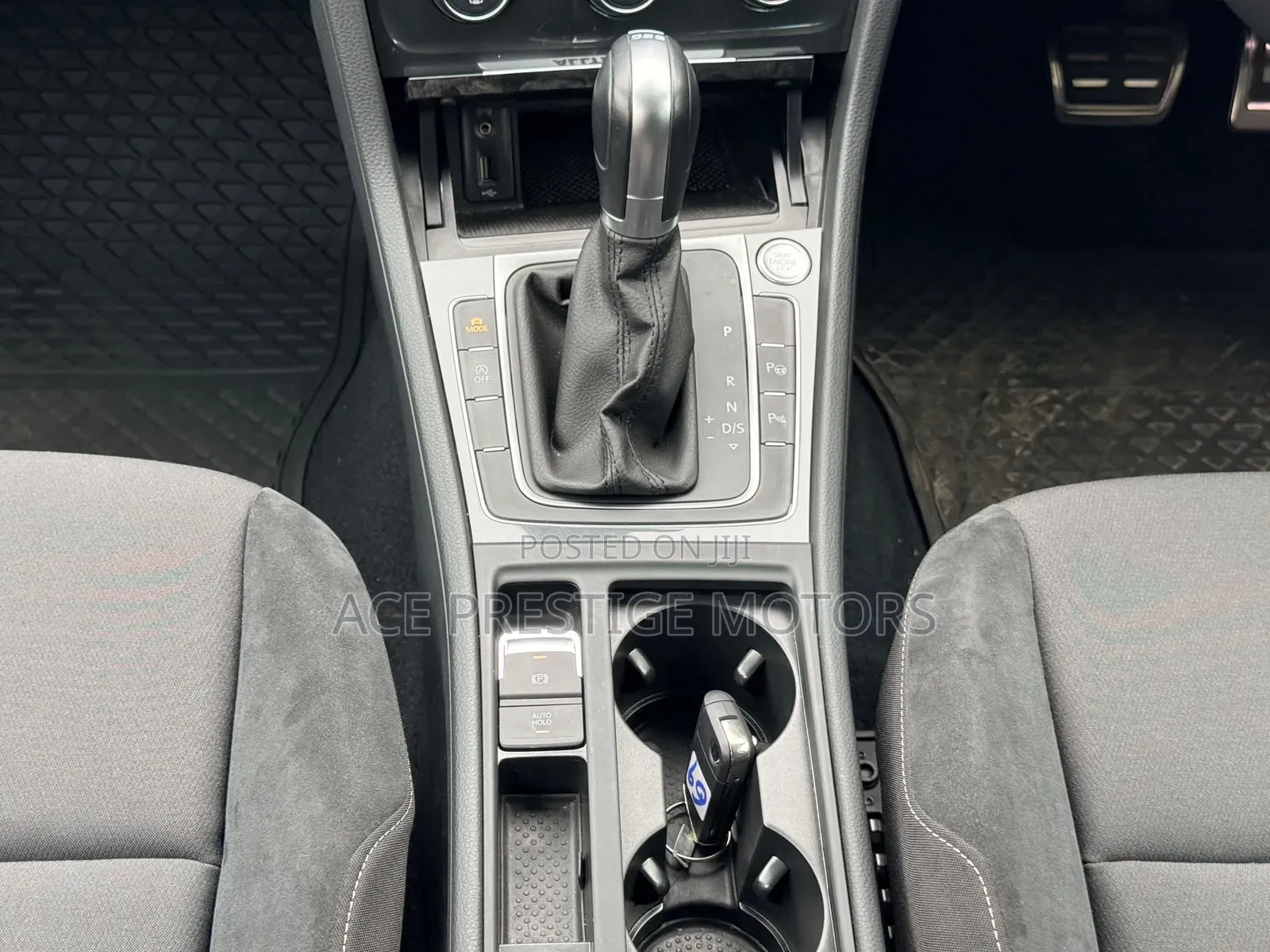 Volkswagen Golf Alltrack 2019 Black