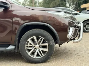 Toyota Fortuner 2020 Brown