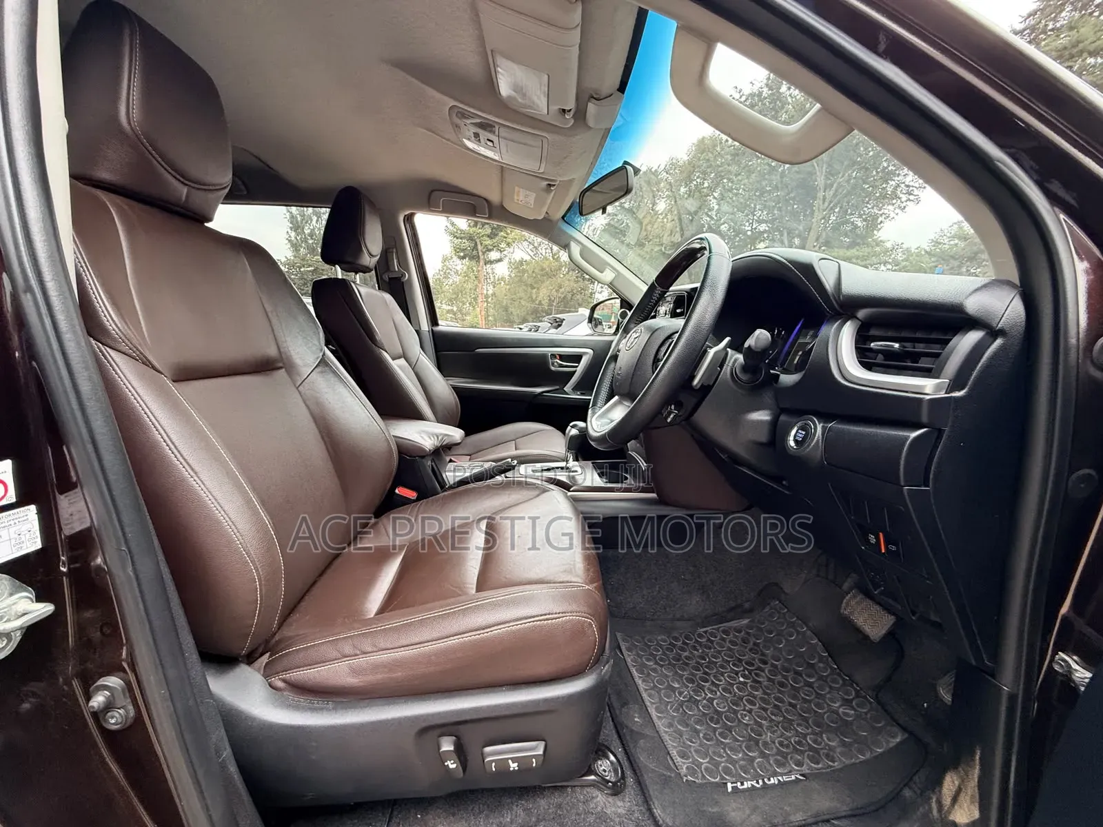 Toyota Fortuner 2020 Brown