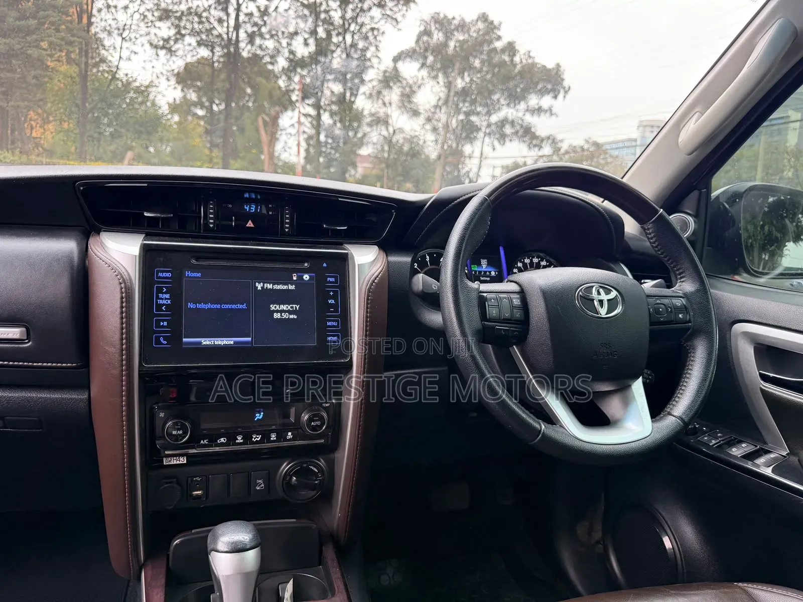 Toyota Fortuner 2020 Brown