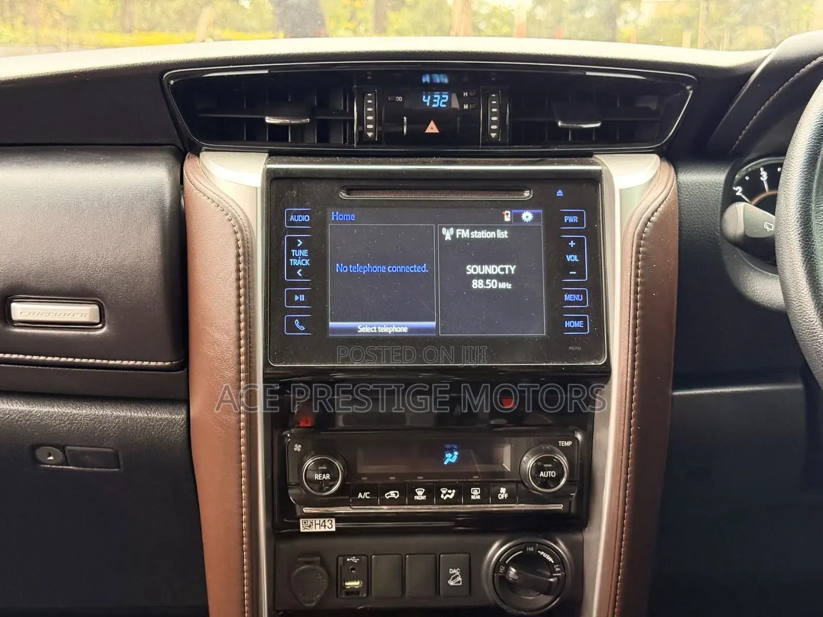 Toyota Fortuner 2020 Brown