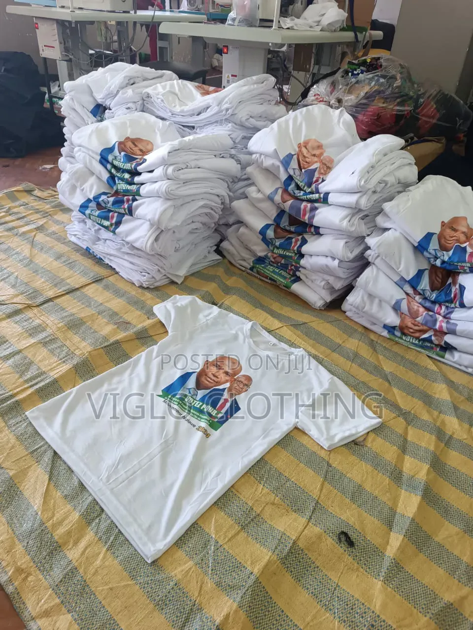 Branded Campaign Roundnecks