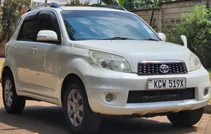 Toyota Rush 2012 White