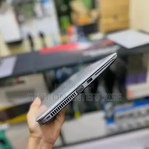 Laptop HP EliteBook 820 G3 8GB Intel Core i7 SSD 256GB