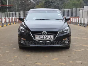 Mazda Axela 2015 Burgundy