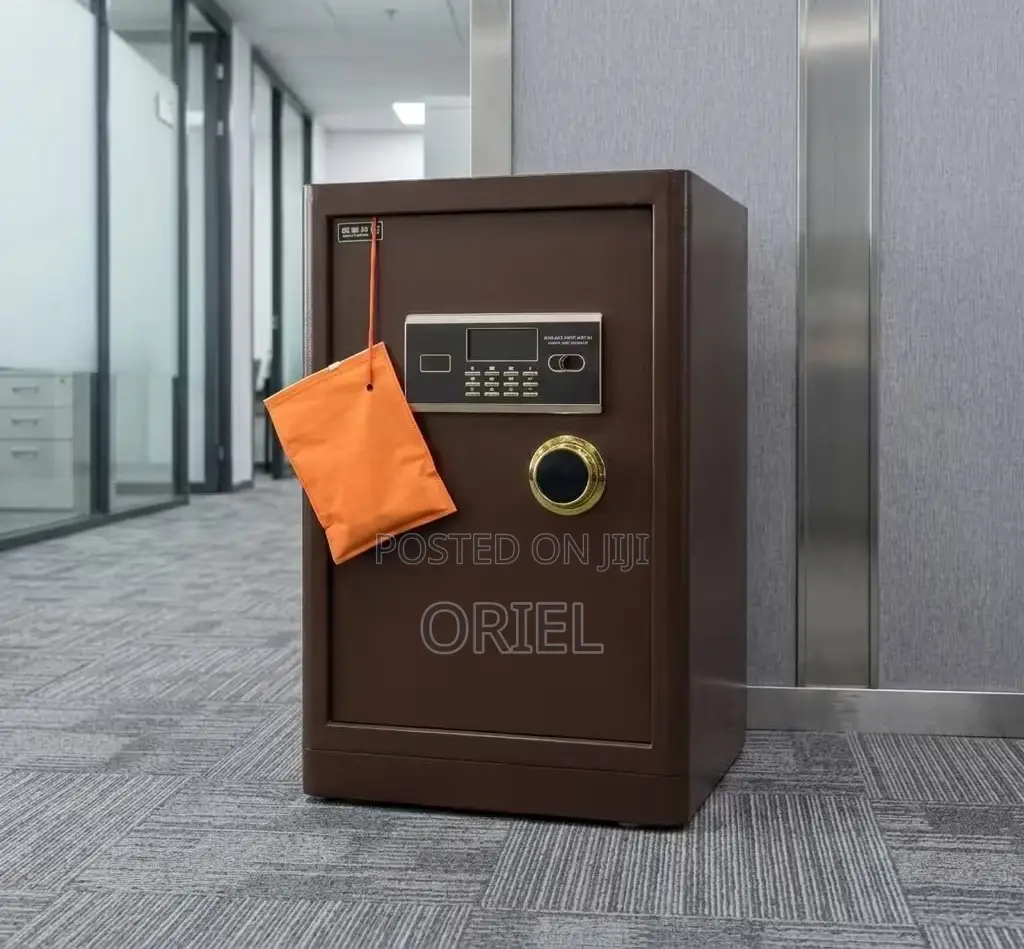 Office Safe : Heavy-Duty 60kg Digital Safe