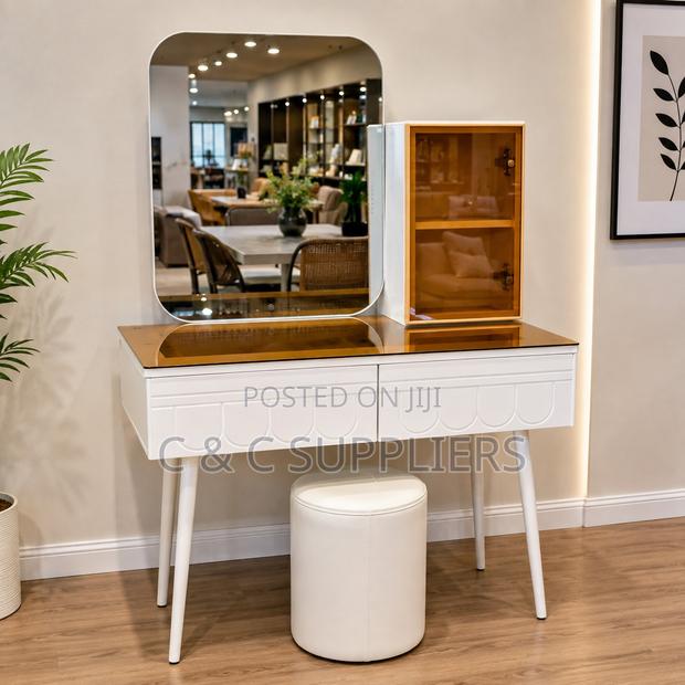 Modern Imported Vanity Table With Led Lights - main view