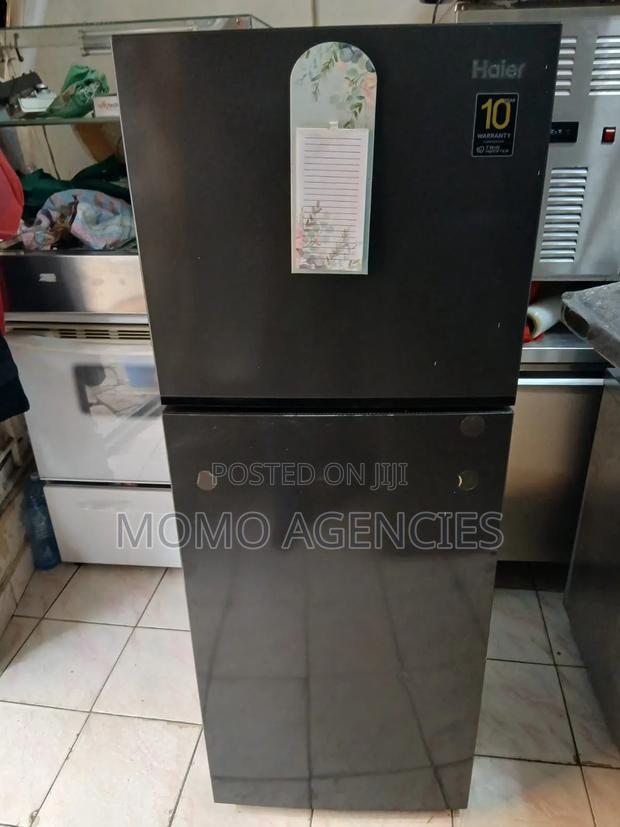 Clean Haier Fridge 211l, No Frost