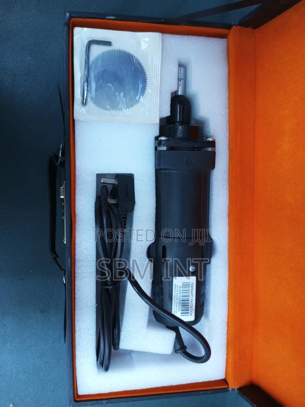 Electric Plaster Cutter
