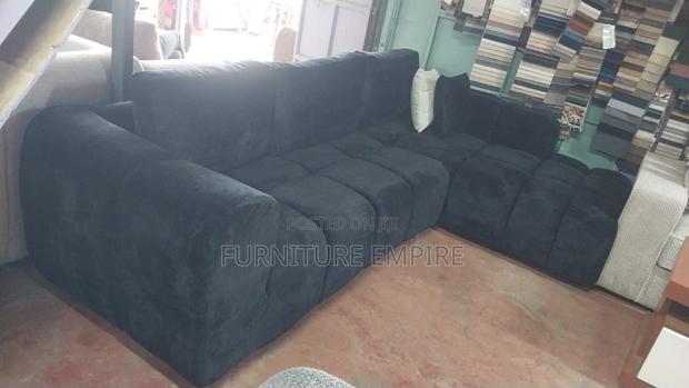 6 Seater L-Shaped Sofa in Black Bubble Design