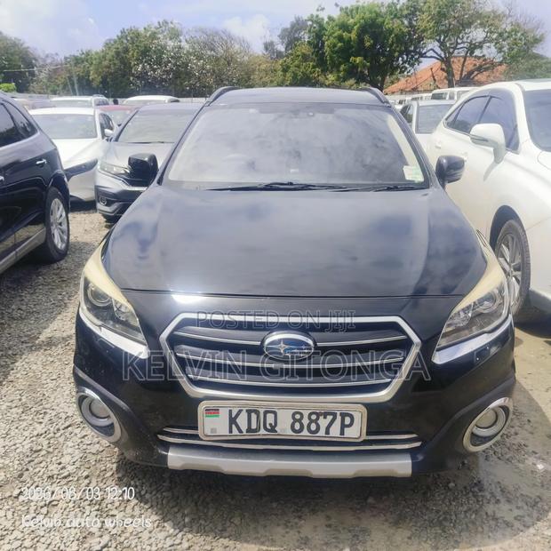 Subaru Outback 2017 Black - main view
